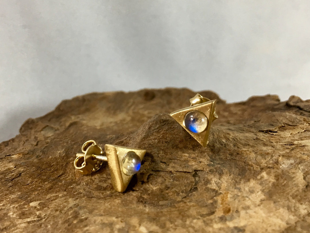 Triangular Opal/Rainbow Moonstone Stud Earrings — 925 Silver or 18k Gold Plated