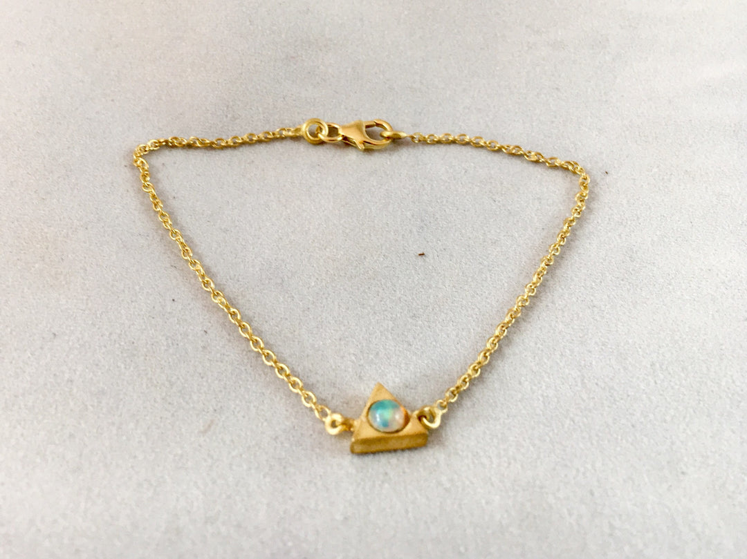 Dainty Triangle Bracelet  with Opal or Rainbow Moonstone 18K Gold Plated