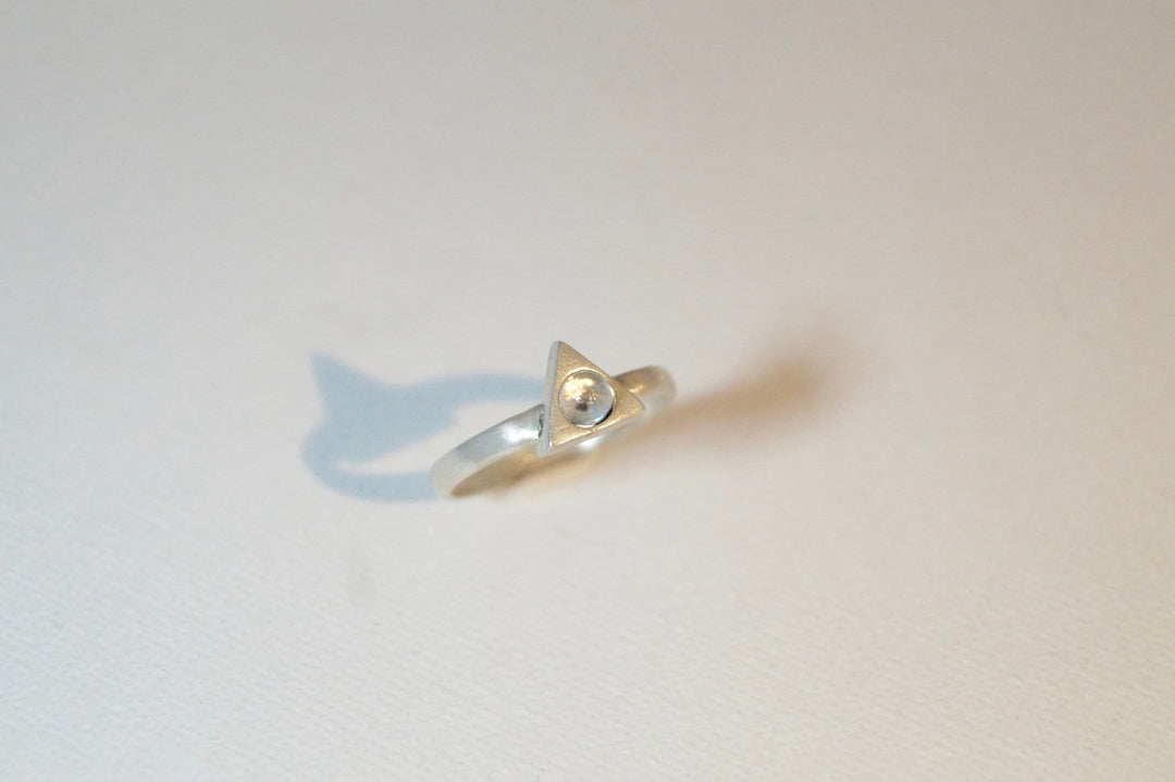 925 Silver Triangle Ring with Rainbow Moonstone/ Opal