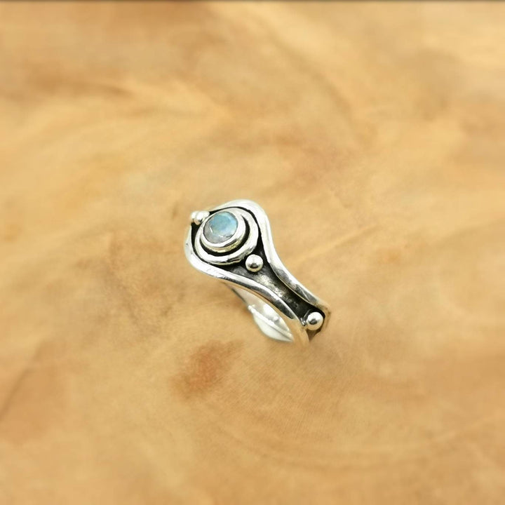 Asymmetrical Brutalist Ring with Natural Stone — 925 Silver