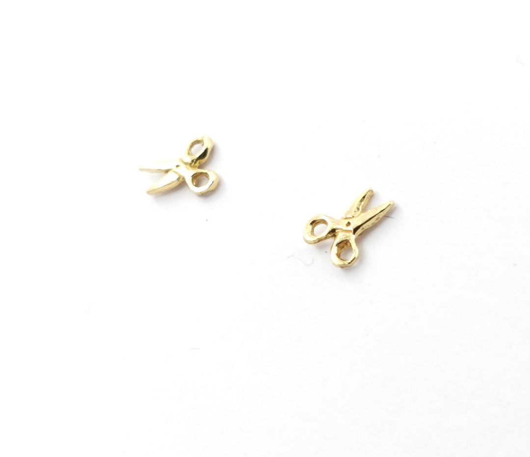 Tiny Scissor Stud Earrings — 18k Gold Plated