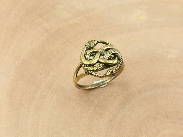 Auryn Ring — Brass