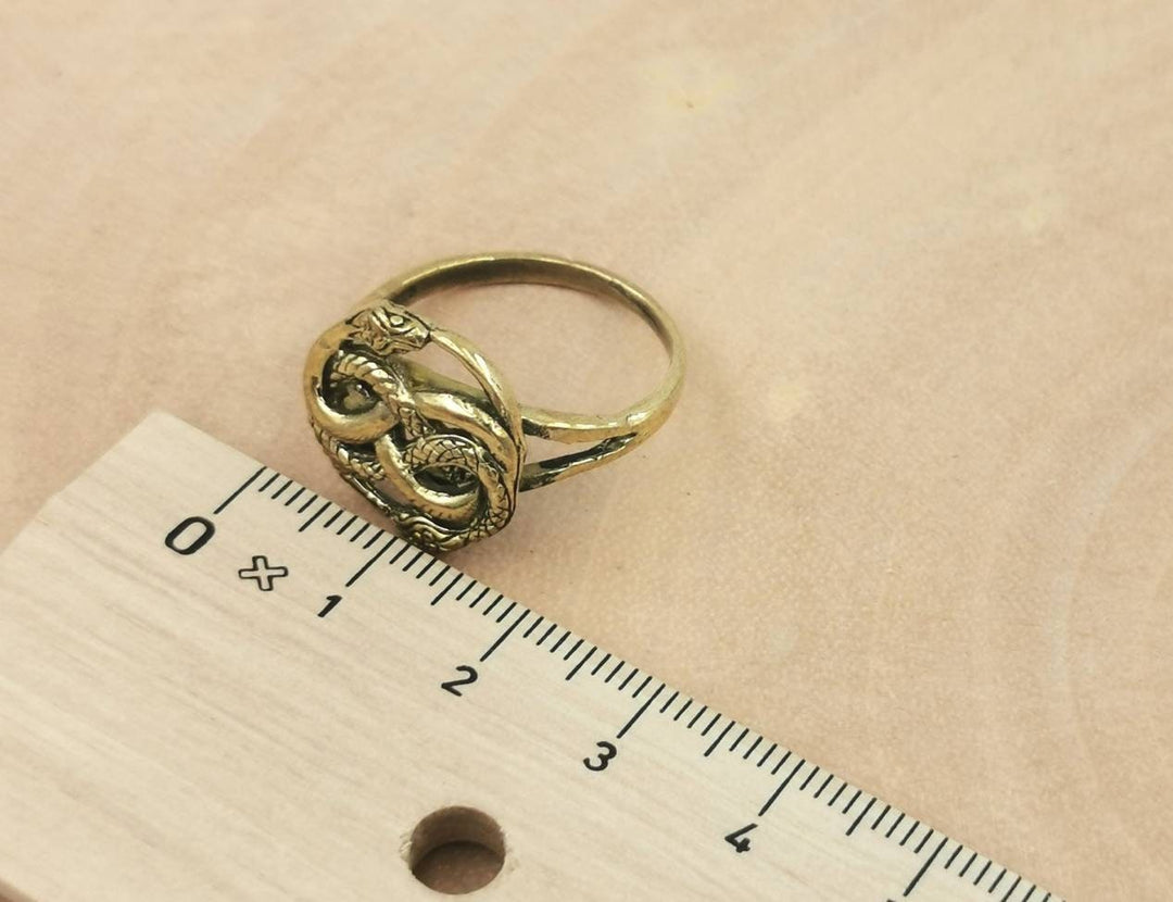Auryn Ring — Brass