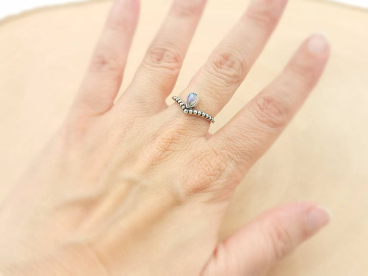 Dainty V Shape Boho Ring 925 Silver with Stone