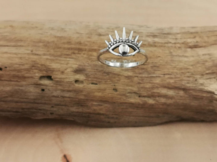 Eye of Ra Ring - 925 Silver