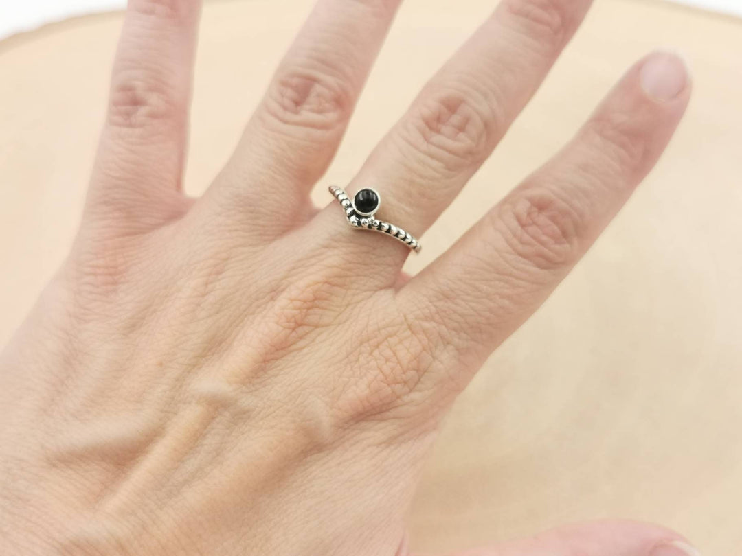 V Shape Boho Ring with Rainbow Moonstone - 925 Silver