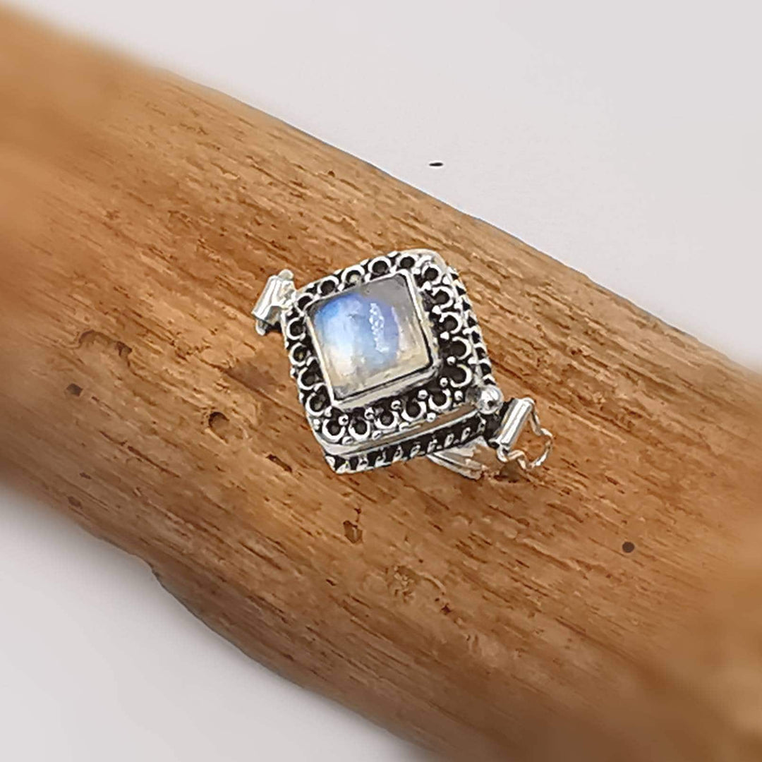 Roman Poison Ring with Turquoise - 925 Silver