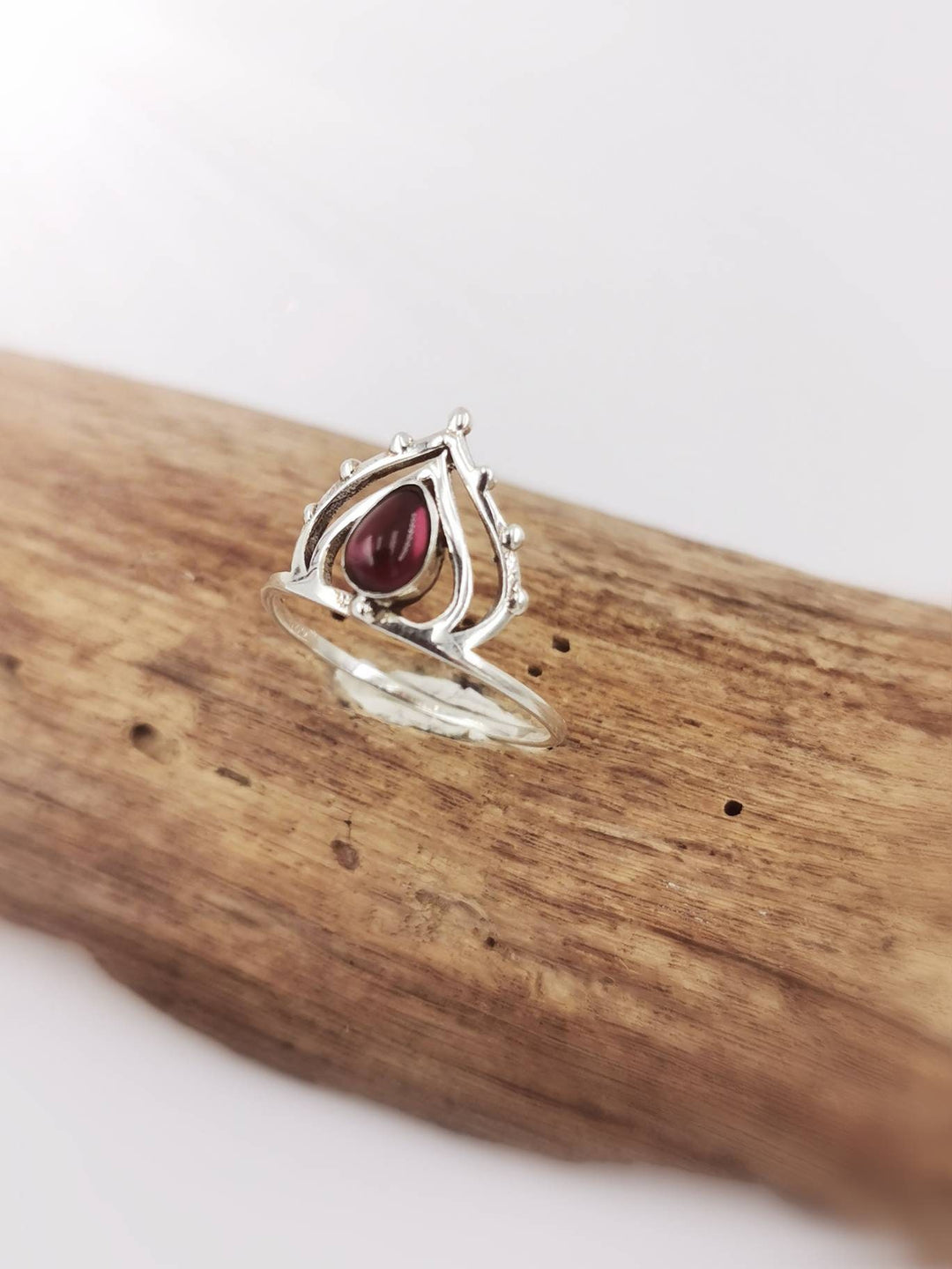 Dainty Boho Crown Ring 925 Silver with Stone