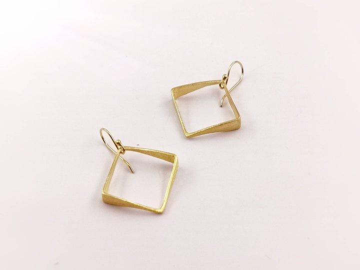 Matte Irregular 3D Square Earrings – 18k Gold Plated
