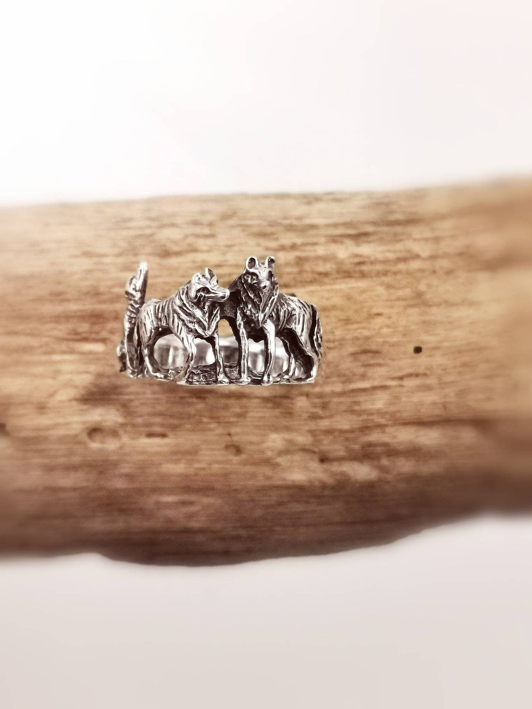 Wolf Pack Ring — 925 Silver