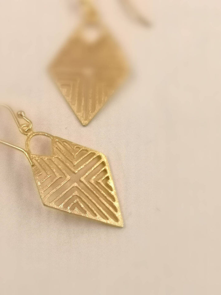 Tribal Rhombus Gold Earrings – 18k Gold Plated