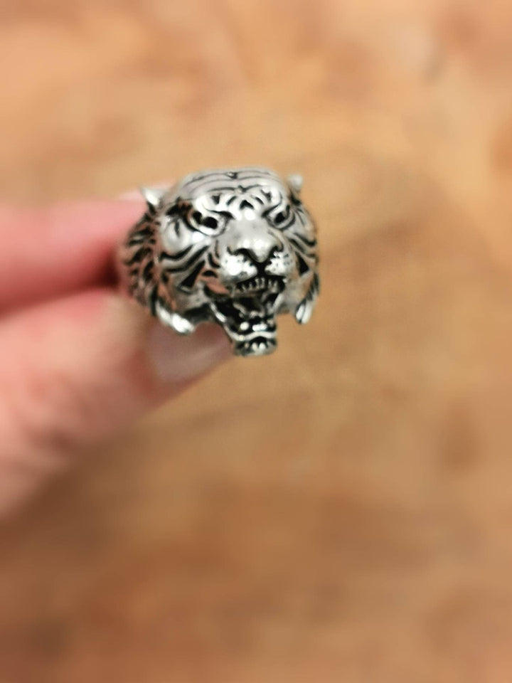 Tiger Head Ring — Silver-Plated Brass