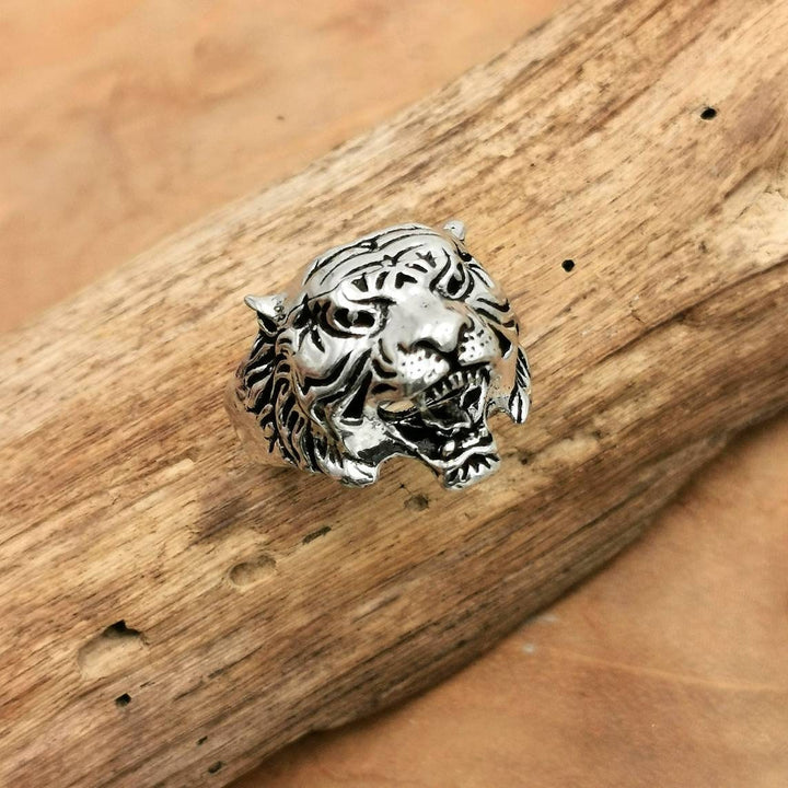 Tiger Head Ring — Silver-Plated Brass
