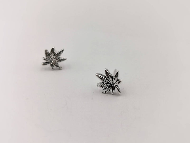 Cannabis Leaf Stud Earrings — 925 Silver or 18k Gold Plated