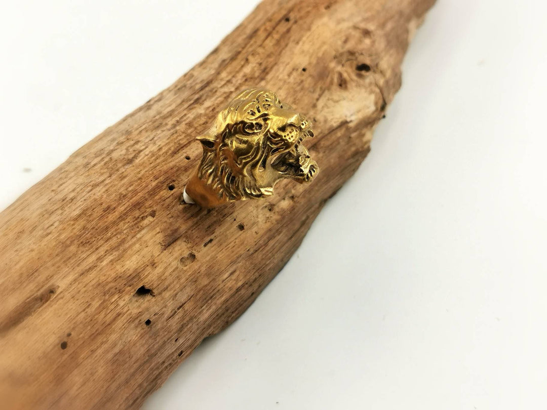 Golden Tiger Head Ring