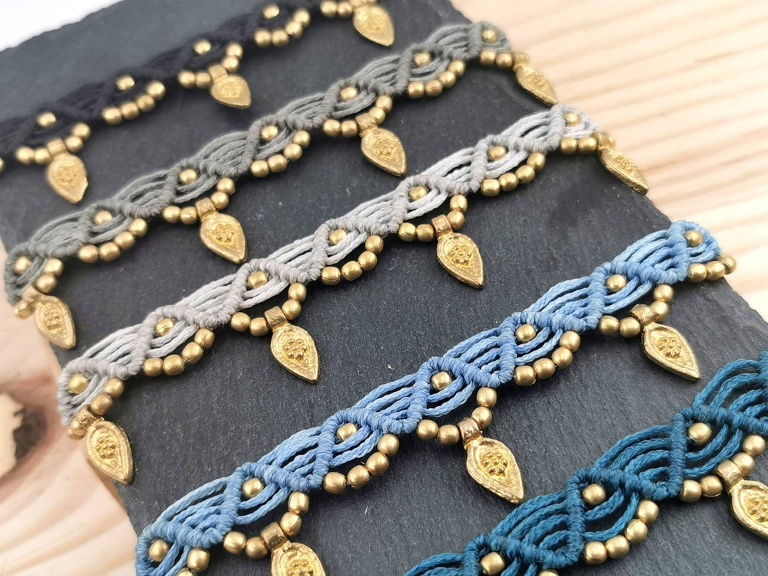 Macrame Anklet &amp;quot;Leaf&amp;quot; with Brass Beads in Different Colours
