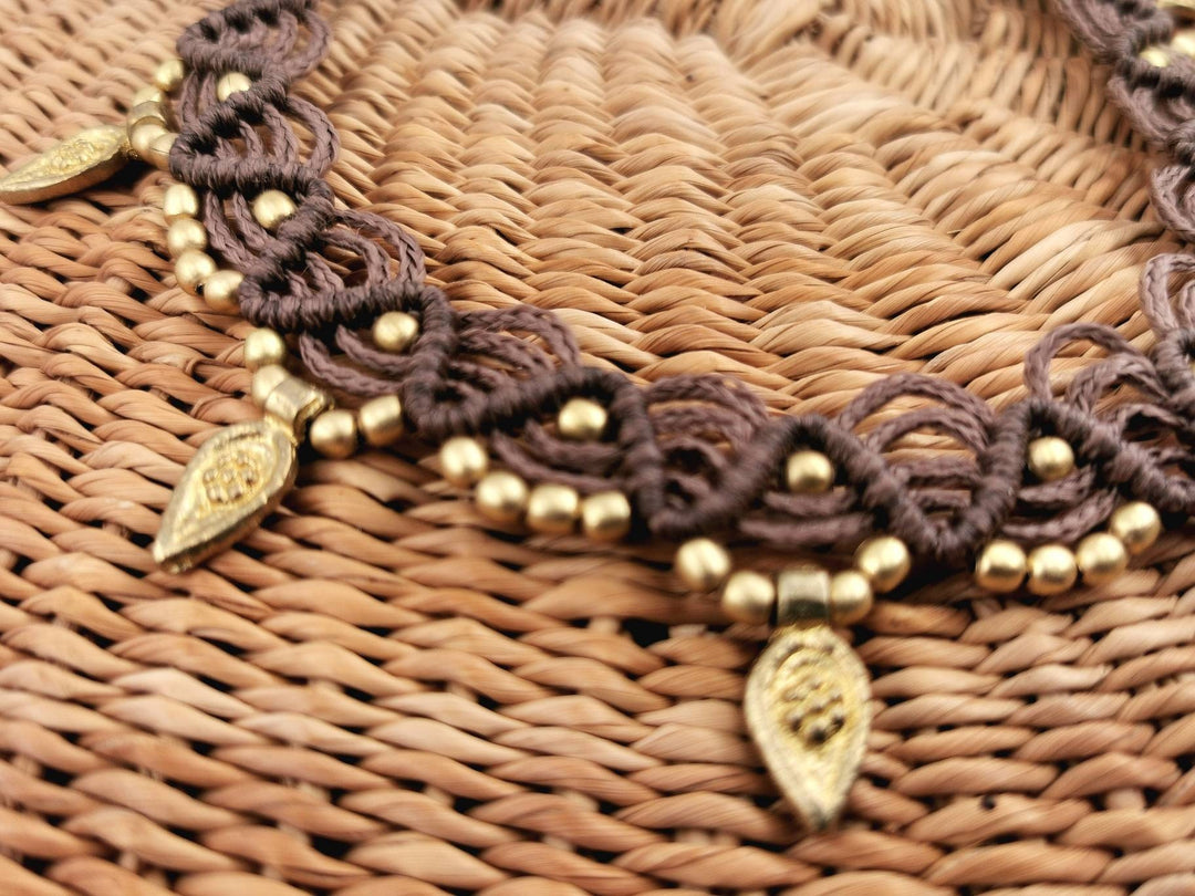Macrame Anklet &amp;quot;Leaf&amp;quot; with Brass Beads in Different Colours