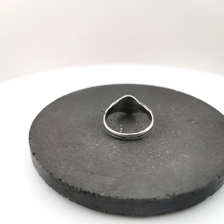 Vulva Ring — 925 Silver