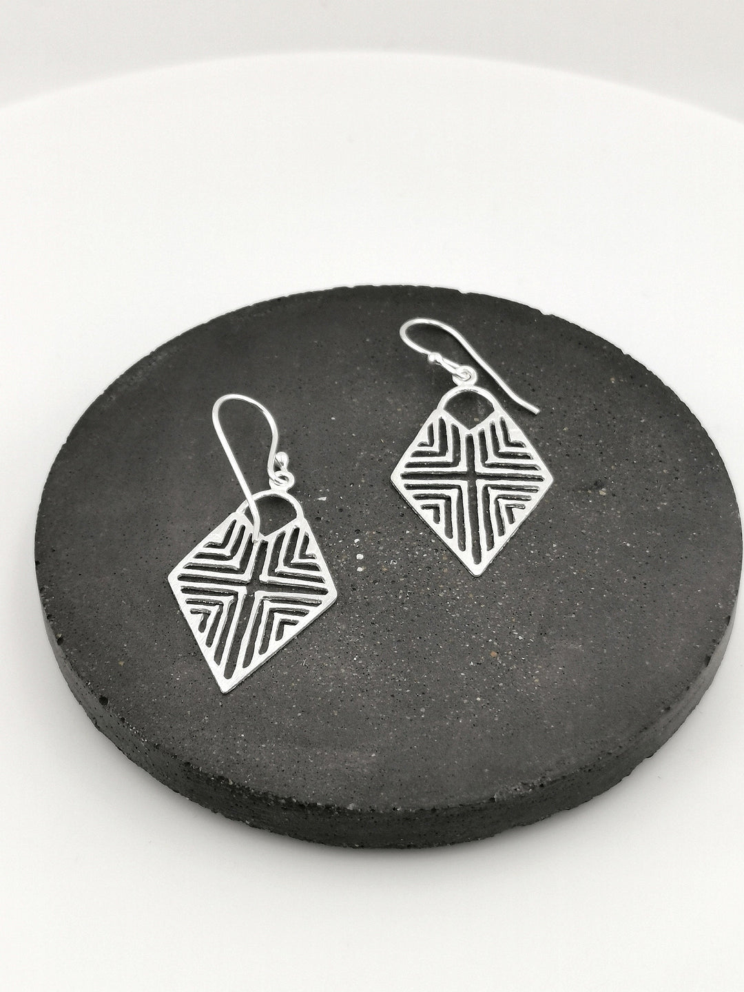 Tribal Rhombus Gold Earrings – 18k Gold Plated