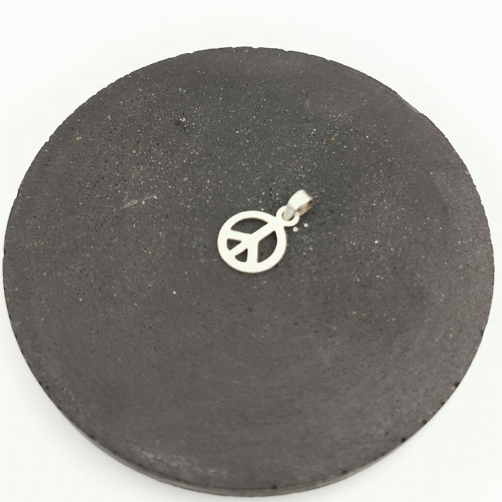 Matte 925 Silver Peace Symbol Pendant