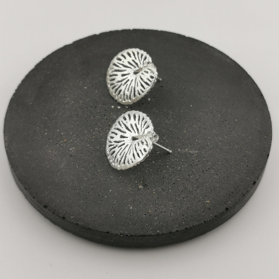 Jungle Leaf Stud Earrings — 925 Silver