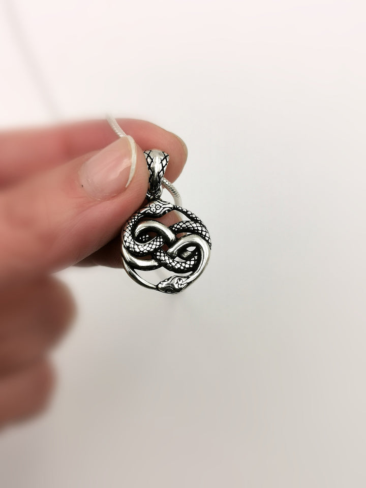 Auryn Pendant - 925 Silver