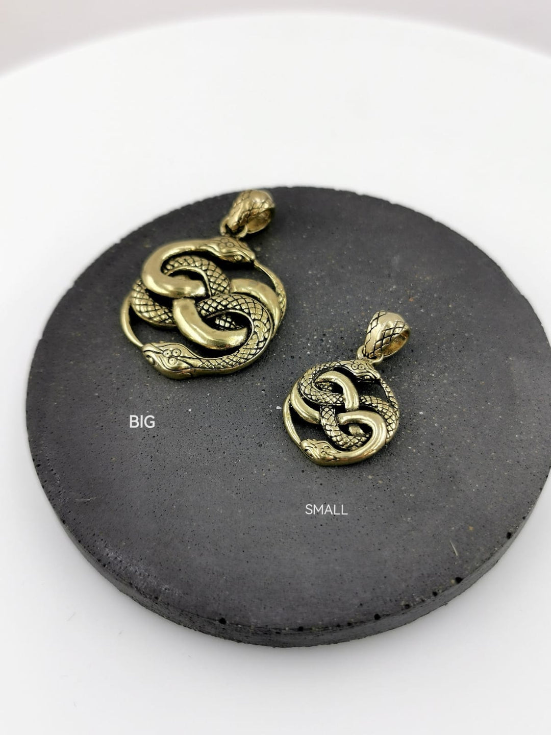 Auryn Pendant Brass