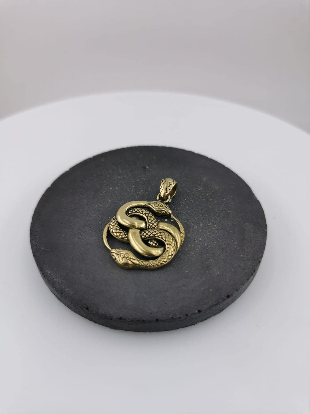 Auryn Pendant Brass