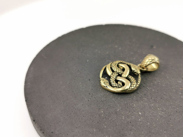 Auryn Pendant Brass
