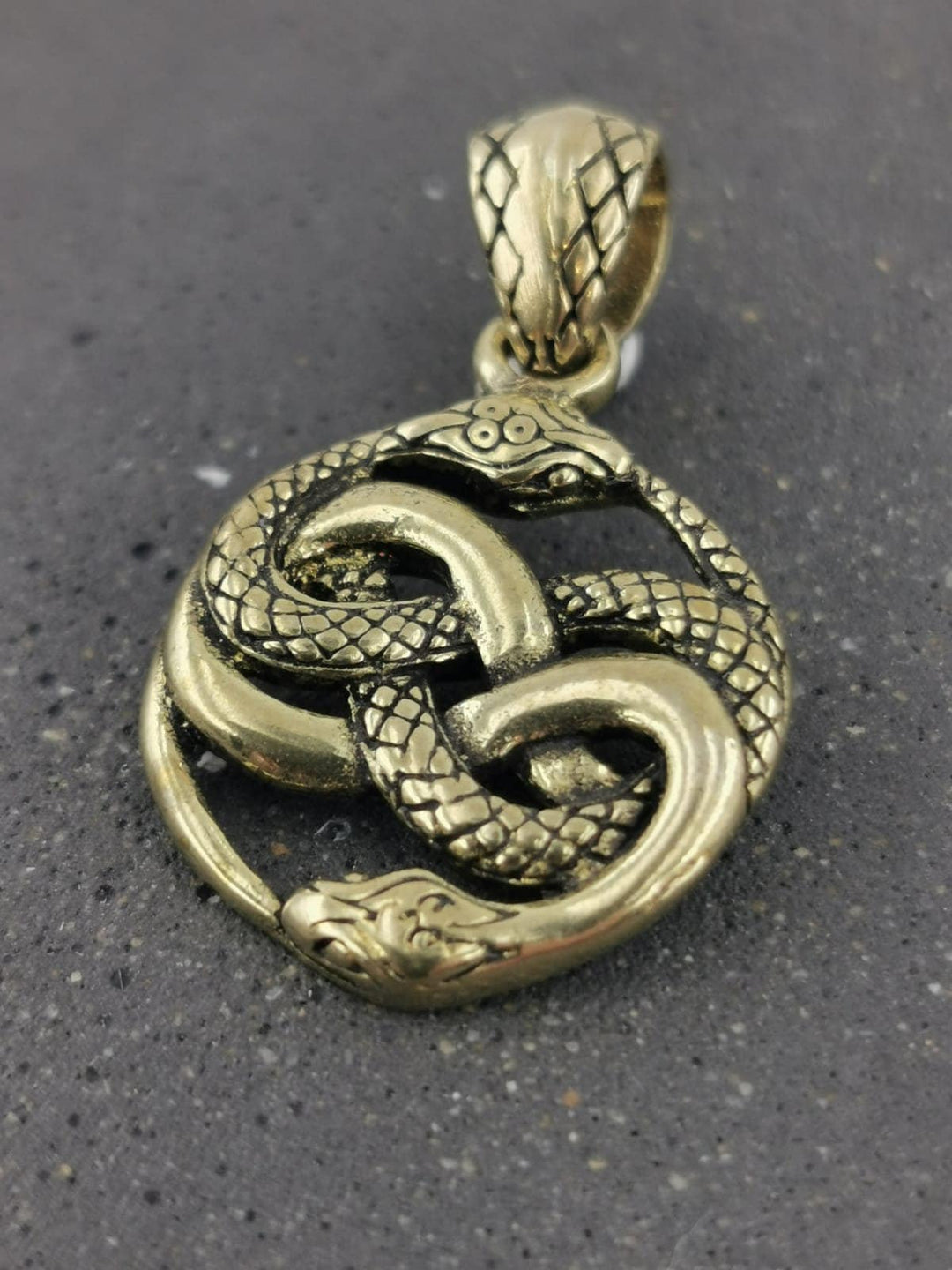 Auryn Pendant Brass