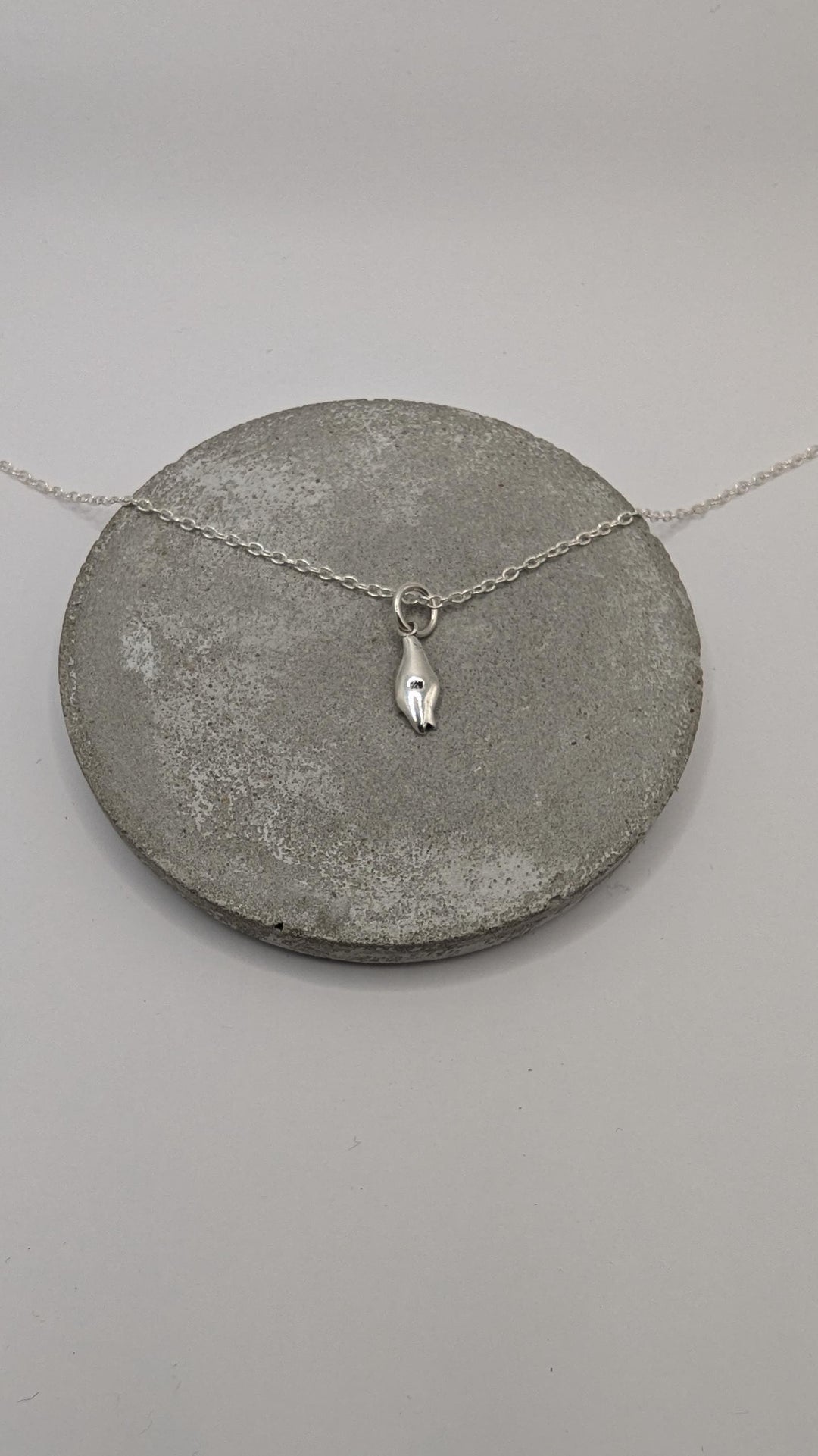 Tiny Vulva Charm  — 925 Silver
