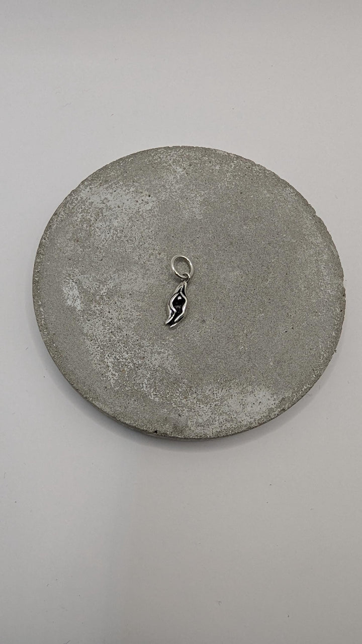 Tiny Vulva Charm  — 925 Silver