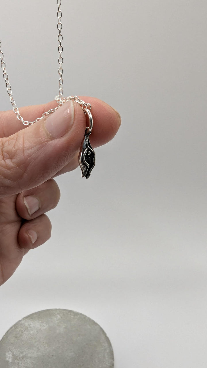 Tiny Vulva Charm  — 925 Silver