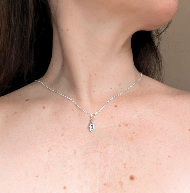 Tiny Vulva Charm  — 925 Silver