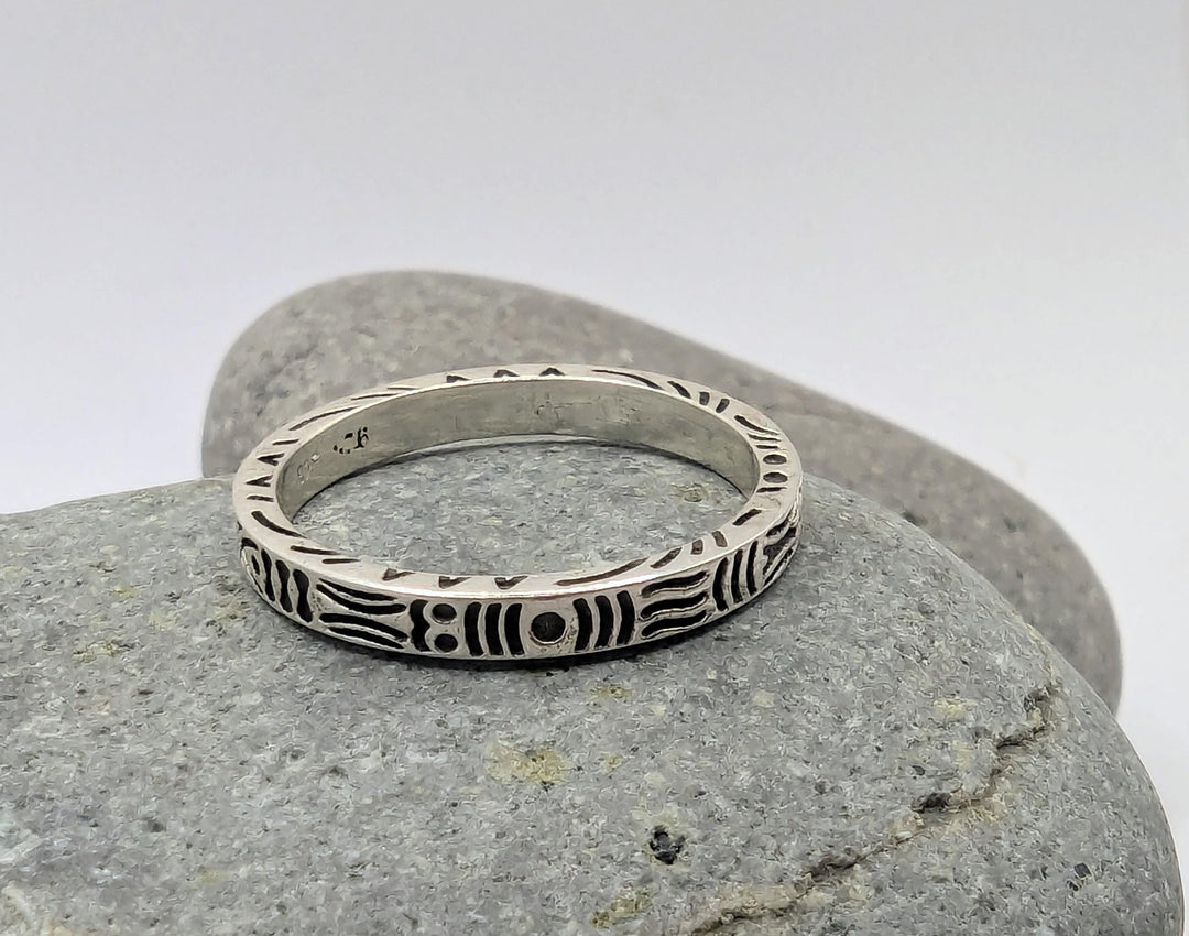 925 Silver Ring with Tribal Pattern