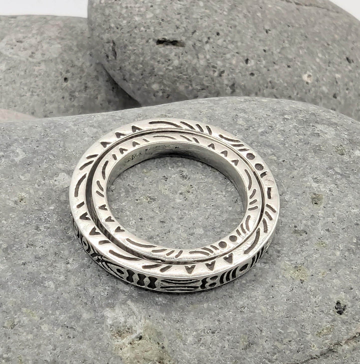 925 Silver Ring with Tribal Pattern