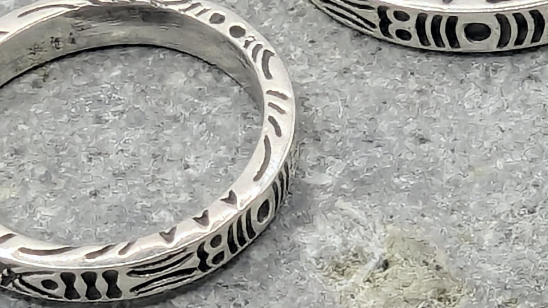 925 Silver Ring with Tribal Pattern