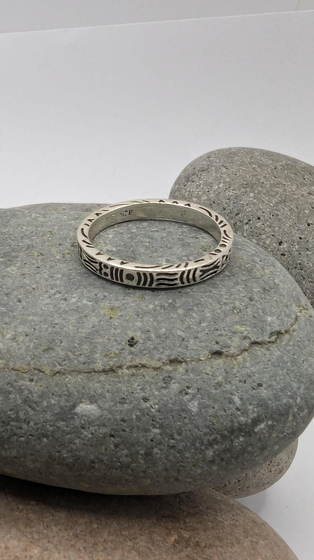 925 Silver Ring with Tribal Pattern