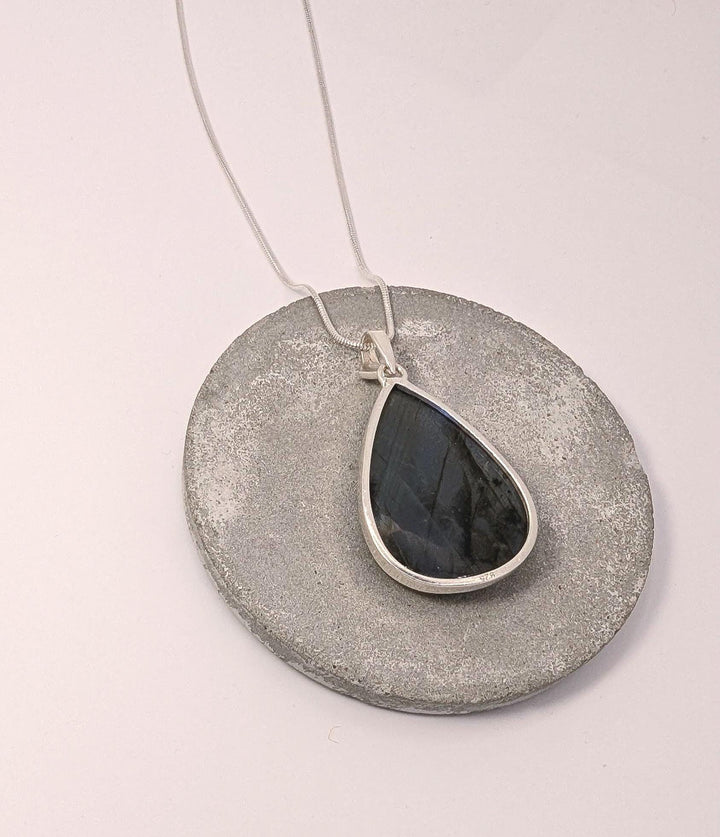 Large Labradorite Drop Pendant 925 Silver