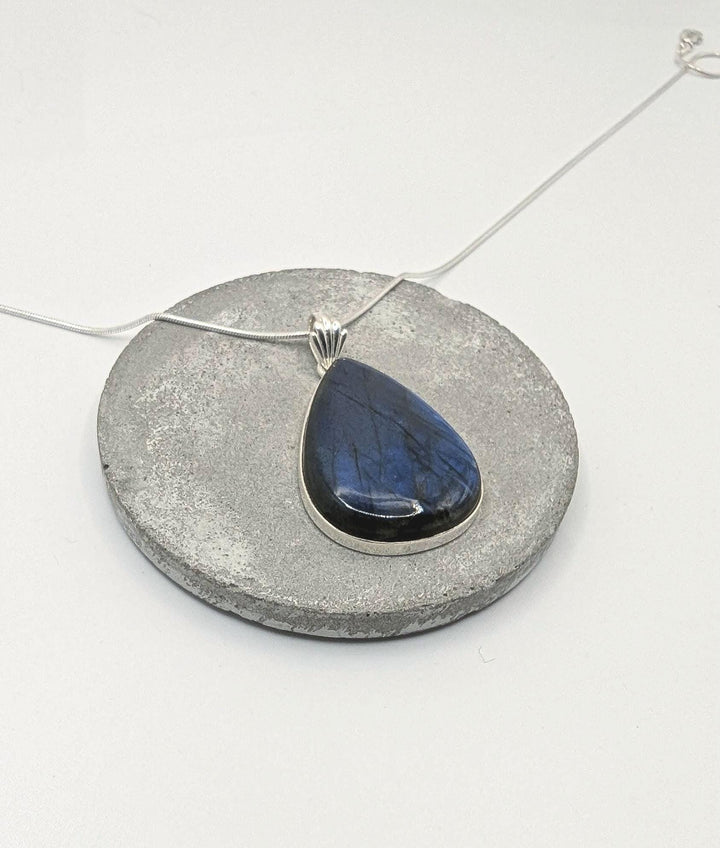 Large Labradorite Drop Pendant 925 Silver