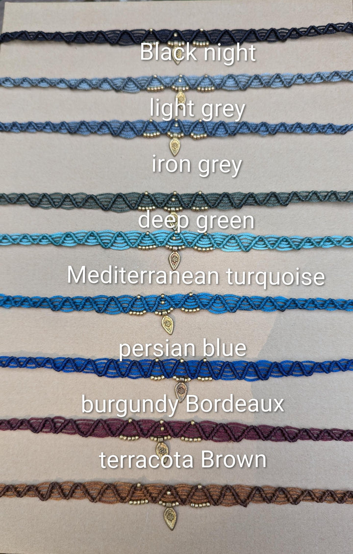 Adjustable Macramé Choker in Nine Different Colours with Beads