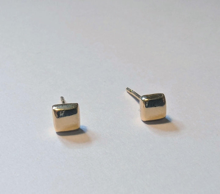 Tiny Square Stud Earrings 18k Gold Plated 925 Silver