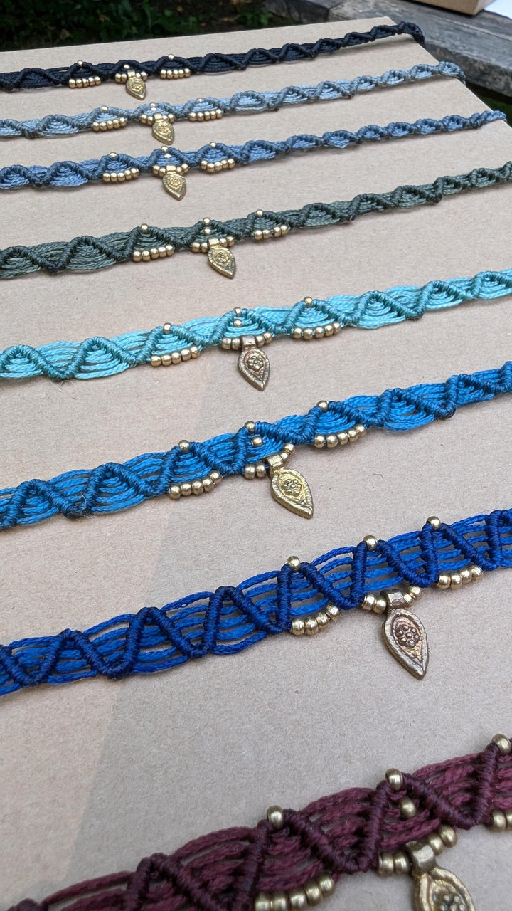 Adjustable Macramé Choker in Nine Different Colours with Beads