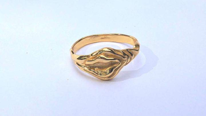 Vulva Ring GOLD plated — 18k Gold Plated