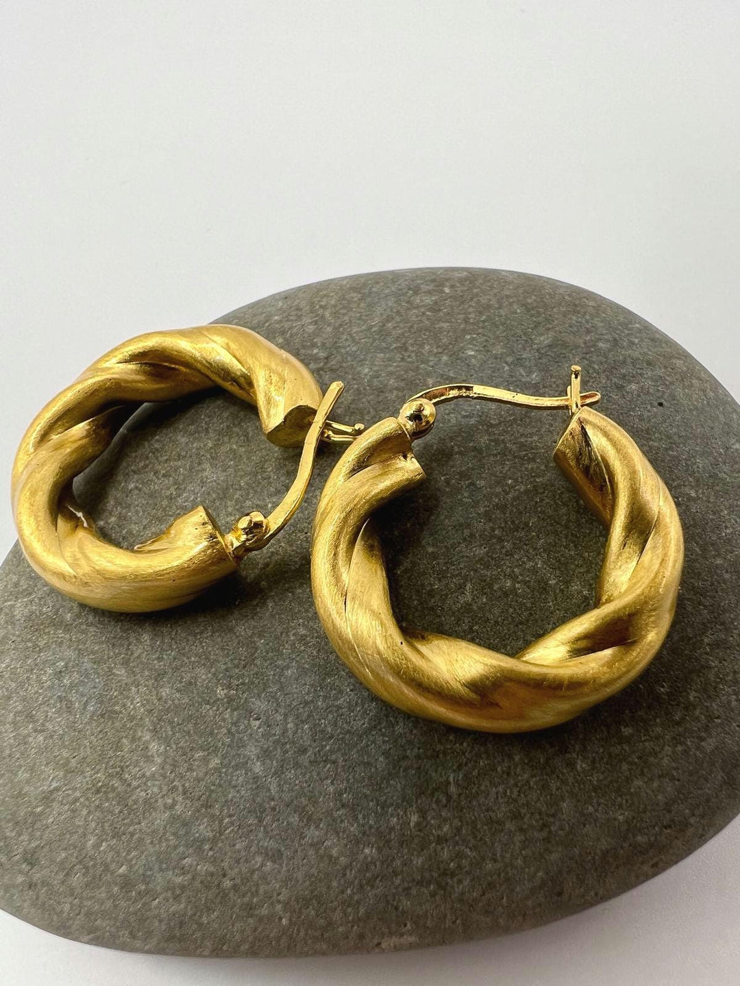 Matte Twisted Hoop Earrings — 18k Gold Plated
