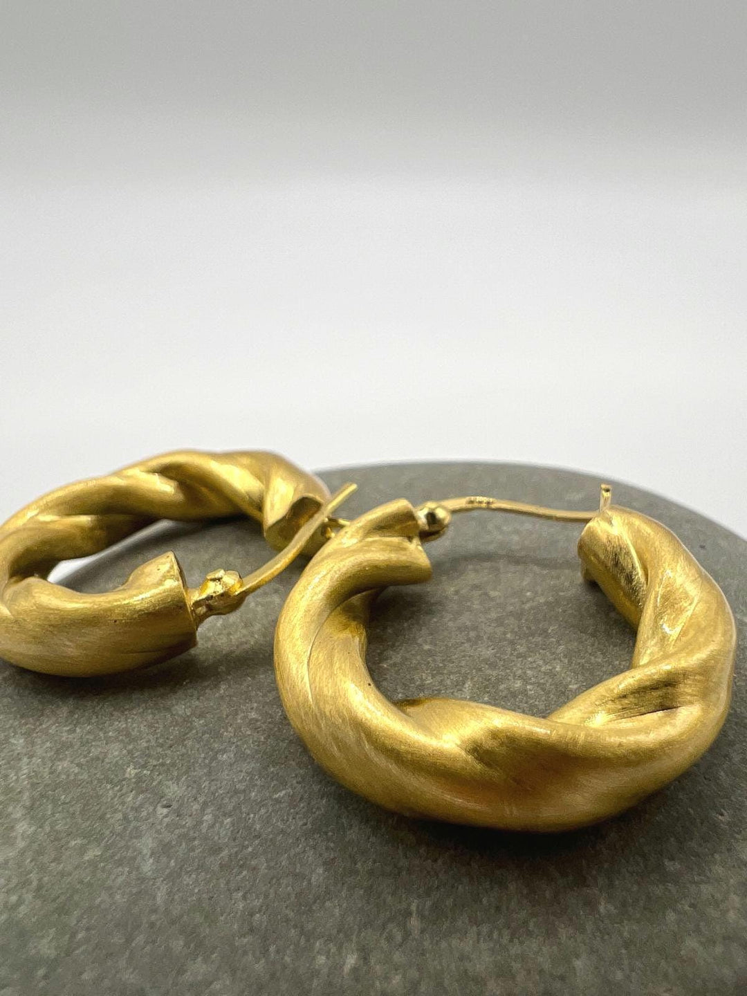 Matte Twisted Hoop Earrings — 18k Gold Plated
