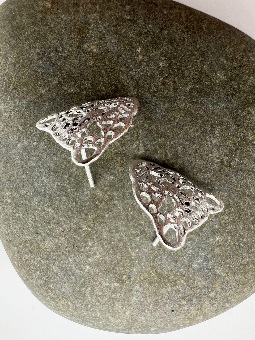 Matte Jaguar Stud Earrings — 925 Silver