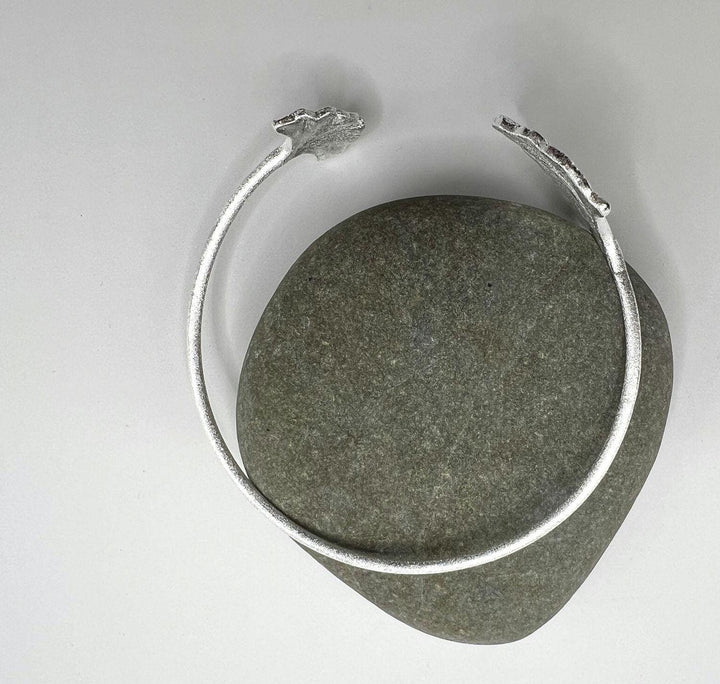 Matte 925 Silver Bracelet with Ginkgo Leaf