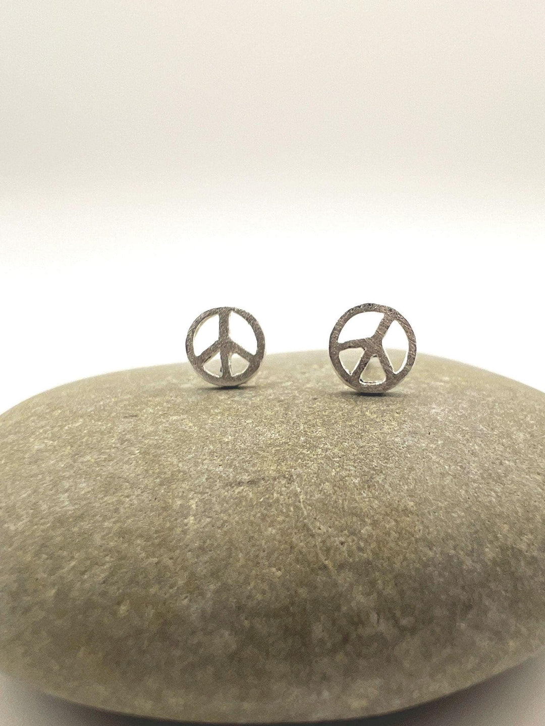 Peace Sign Stud Earrings — Matte 925 Silver