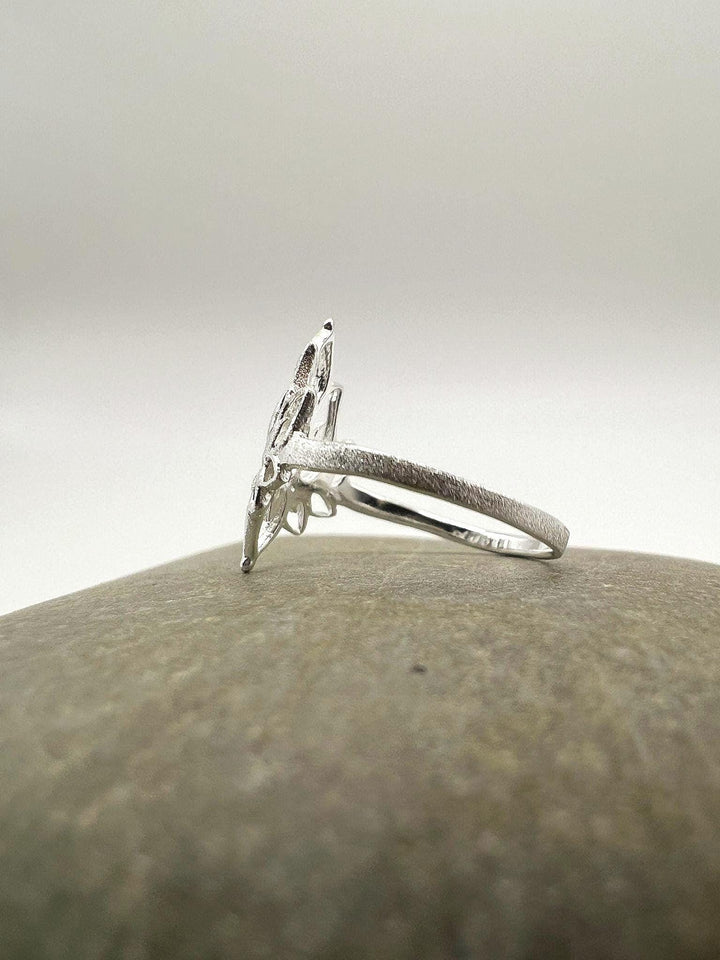 Lotus Flower Ring — Matte 925 Silver